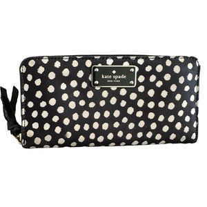 Kate Spade New York Polka Dot Zipper Wallet
Black and tan